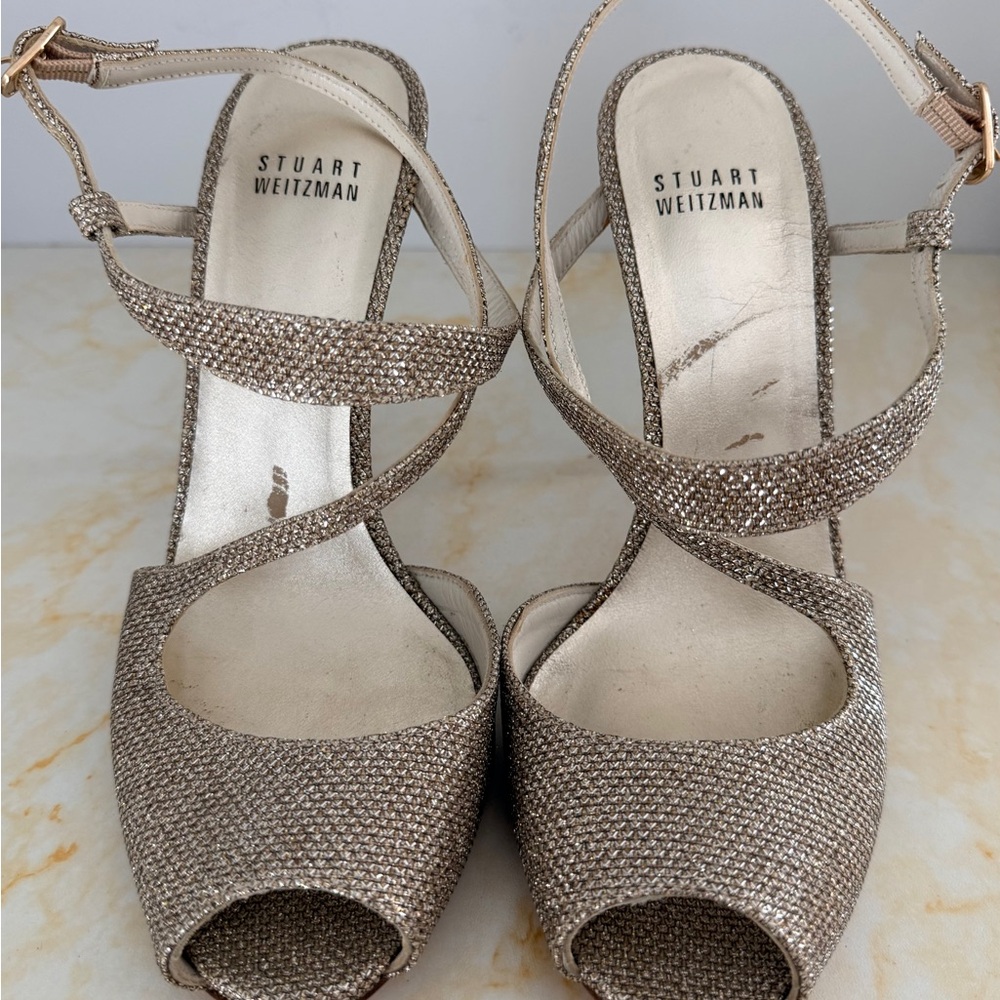 Stuart Weitzman gold shimmer S 8 peep toe pumps